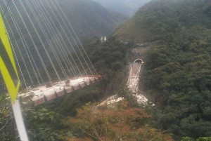 3d7279f703bd0148a0f39f04d8b5df49