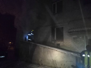 90f82abe7ca40c80bd86ada3129c7bb9